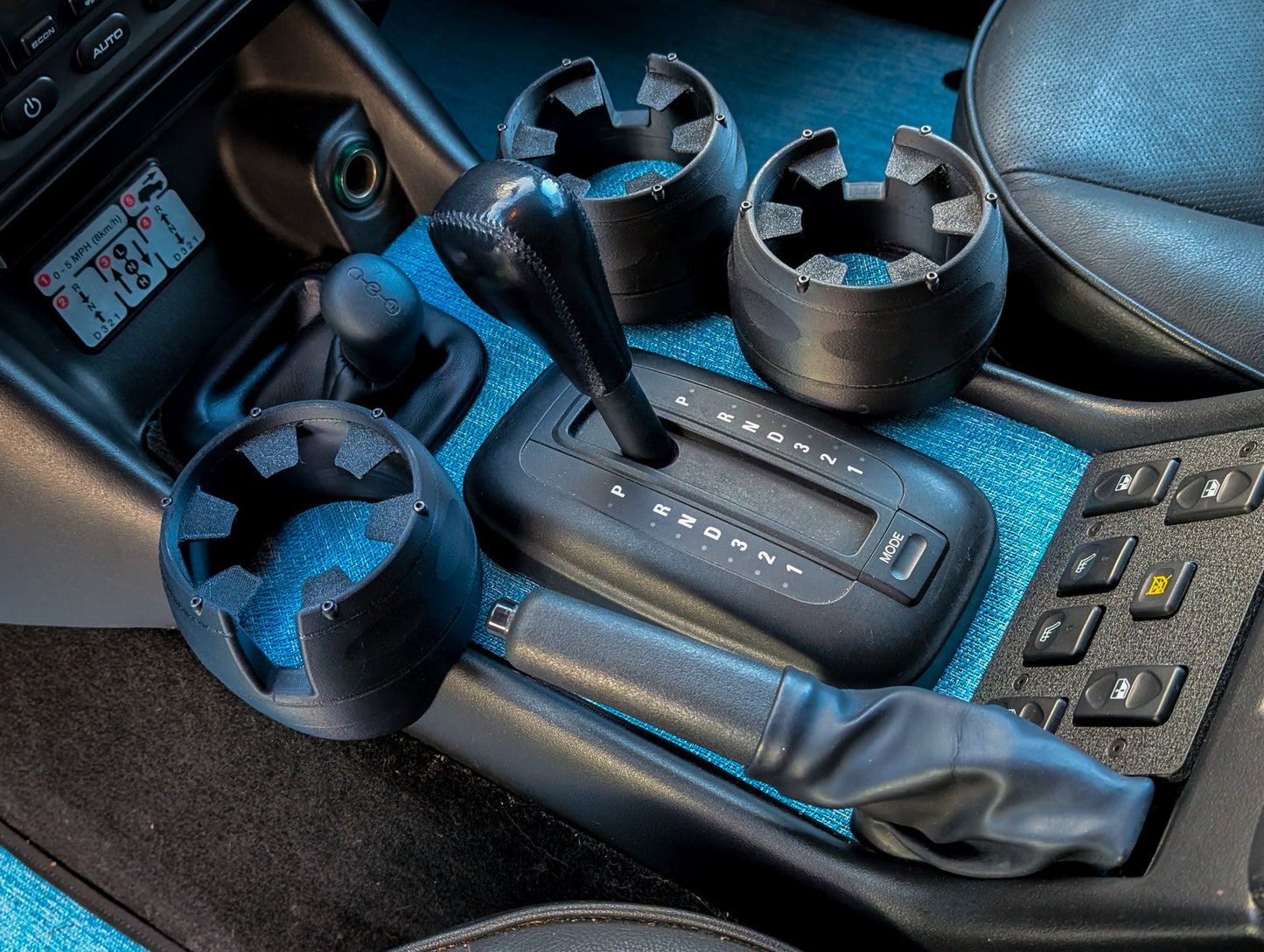 Discovery 2 Center Console Mat - Choose any color