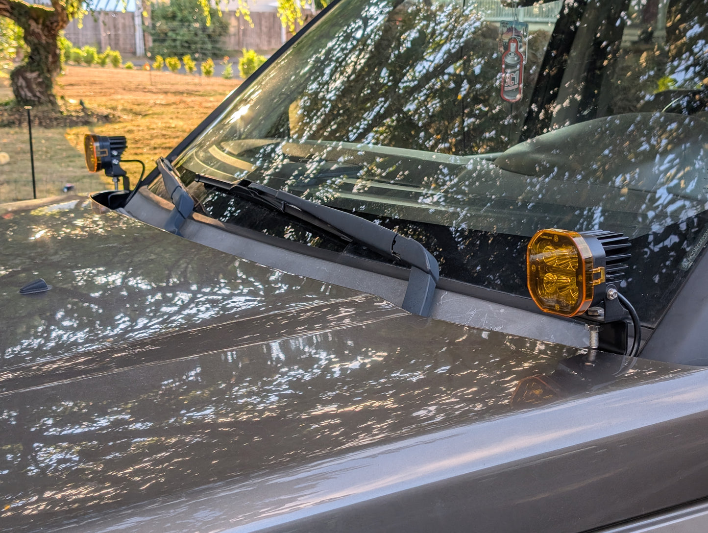 LR3 / LR4 Ditch Light Brackets