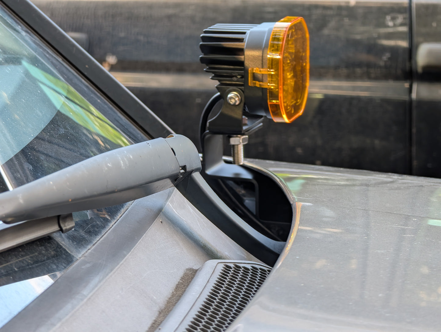 LR3 / LR4 Ditch Light Brackets