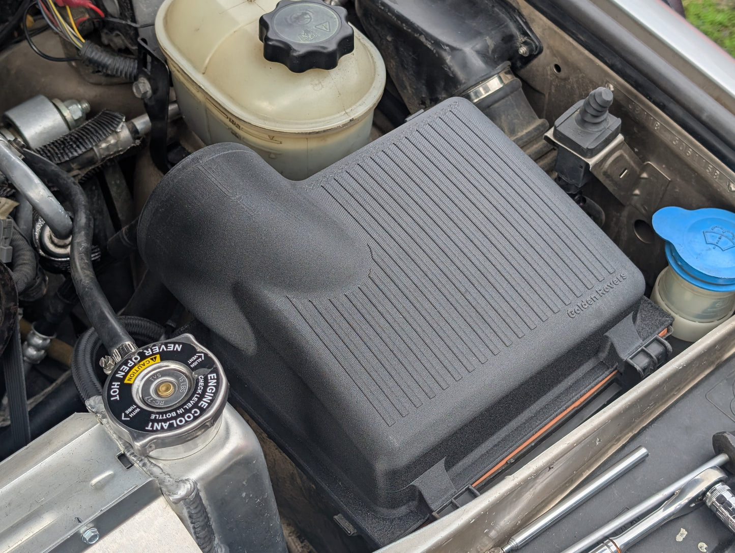 Discovery 2 LS Swap Air Box Lid With 4" Outlet