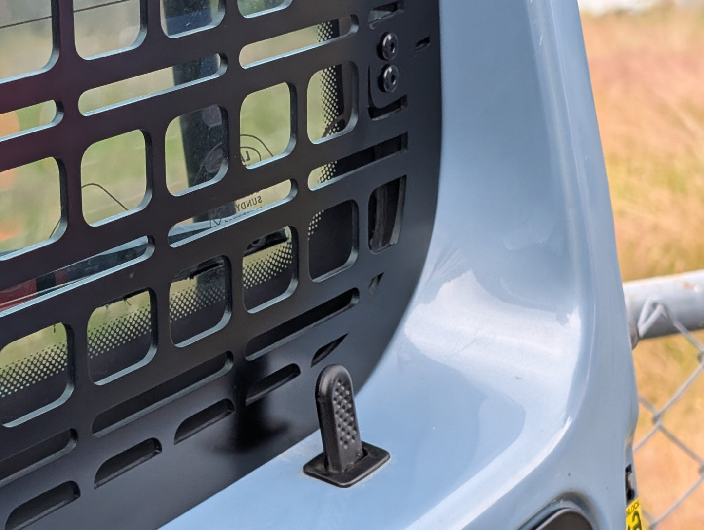Discovery 1 & 2 Rear Window MOLLE Panel