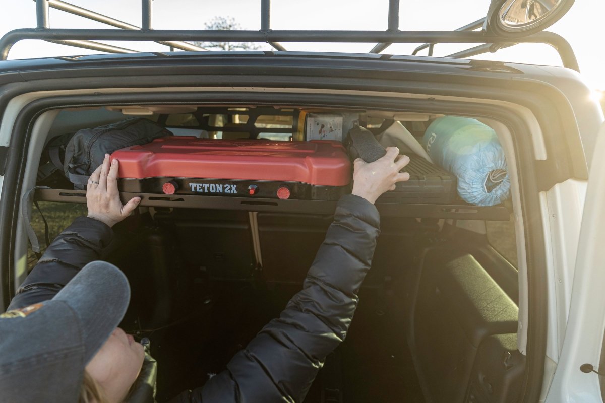 Discovery 2 Cargo Space XL Upper Shelf - Golden Rovers