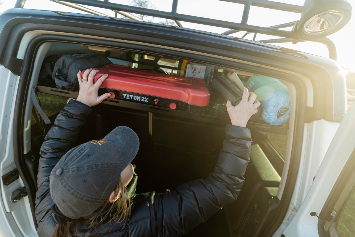 Discovery 2 Cargo Space XL Upper Shelf - Golden Rovers