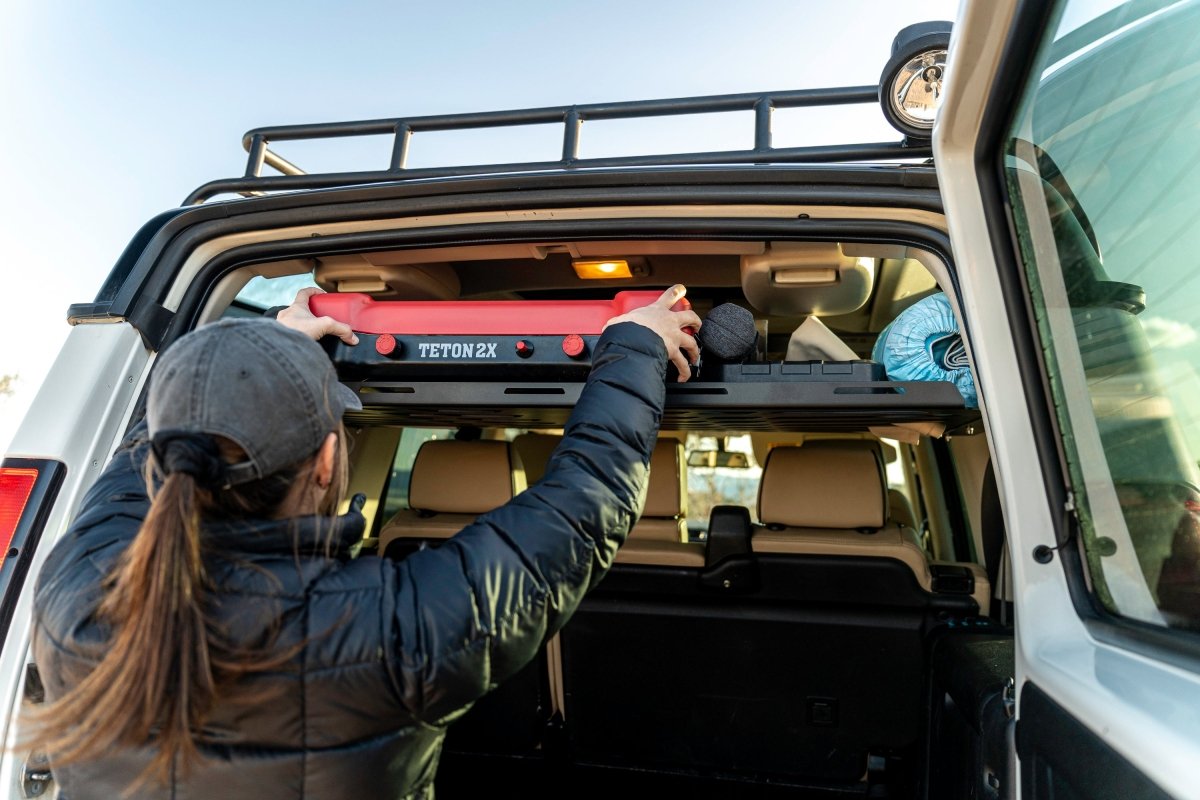 Discovery 2 Cargo Space XL Upper Shelf - Golden Rovers