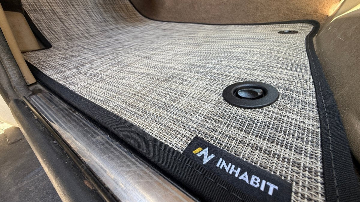 Discovery 2 Floor Mats Front and Rear - Golden Rovers