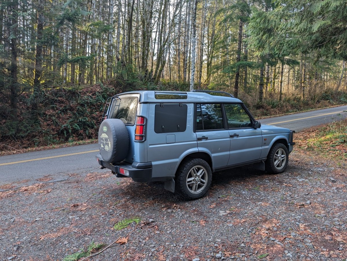 Discovery 2 Gullwing Access Window - One Side Only - Golden Rovers
