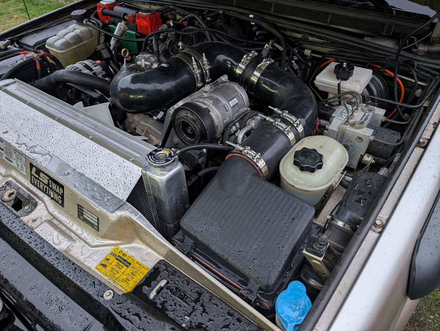 Discovery 2 LS Swap 4" Air Intake Tubing Kit