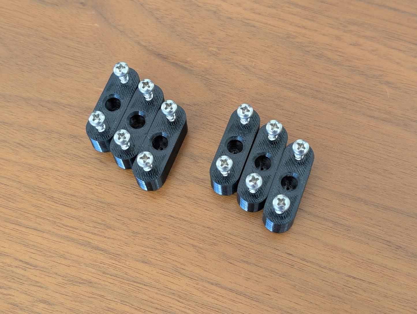 Discovery 1 & 2 (pre-facelift) Unbreakable Headlight Adjuster Clips (pack of 6)