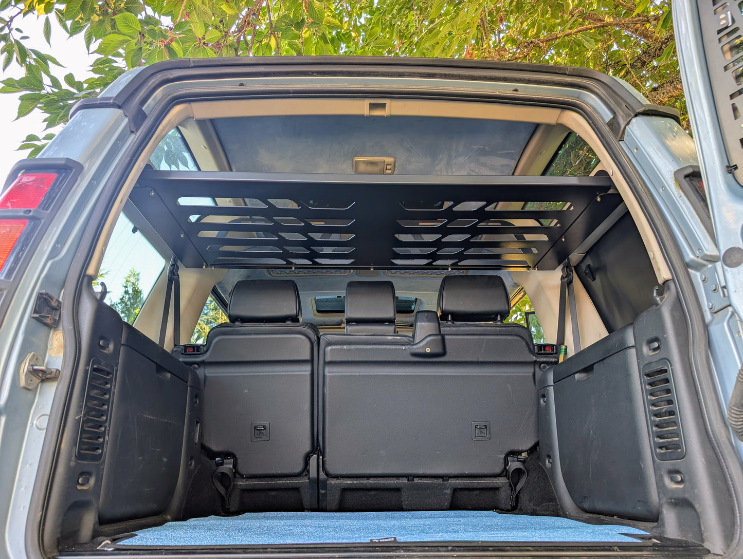 Discovery 2 Cargo Space XL Upper Shelf