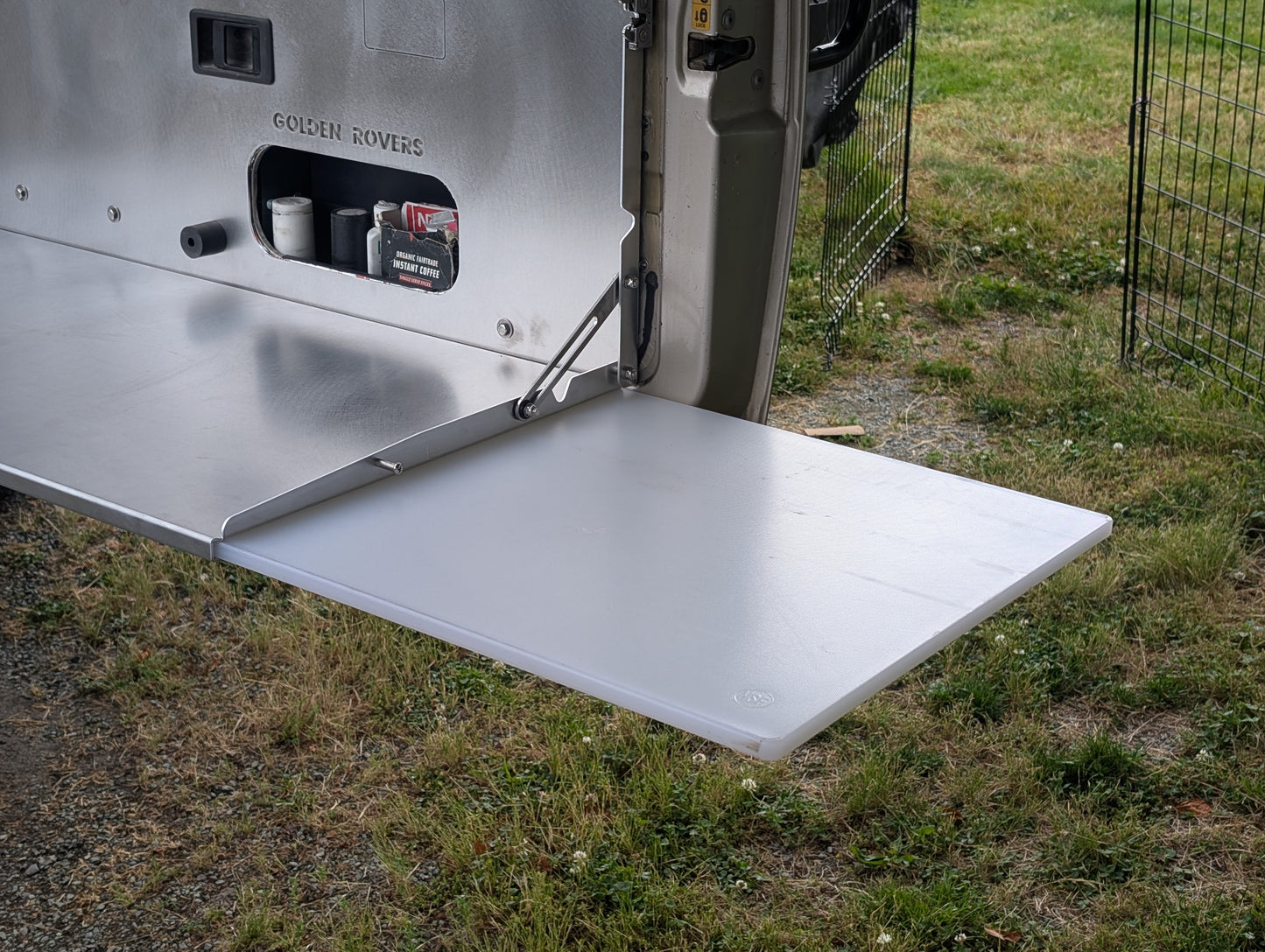 Discovery 1 & 2 Folding Tailgate Table - Aluminum