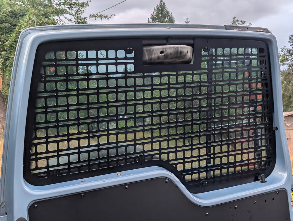Discovery 1 & 2 No-drill Rear Window MOLLE Panel