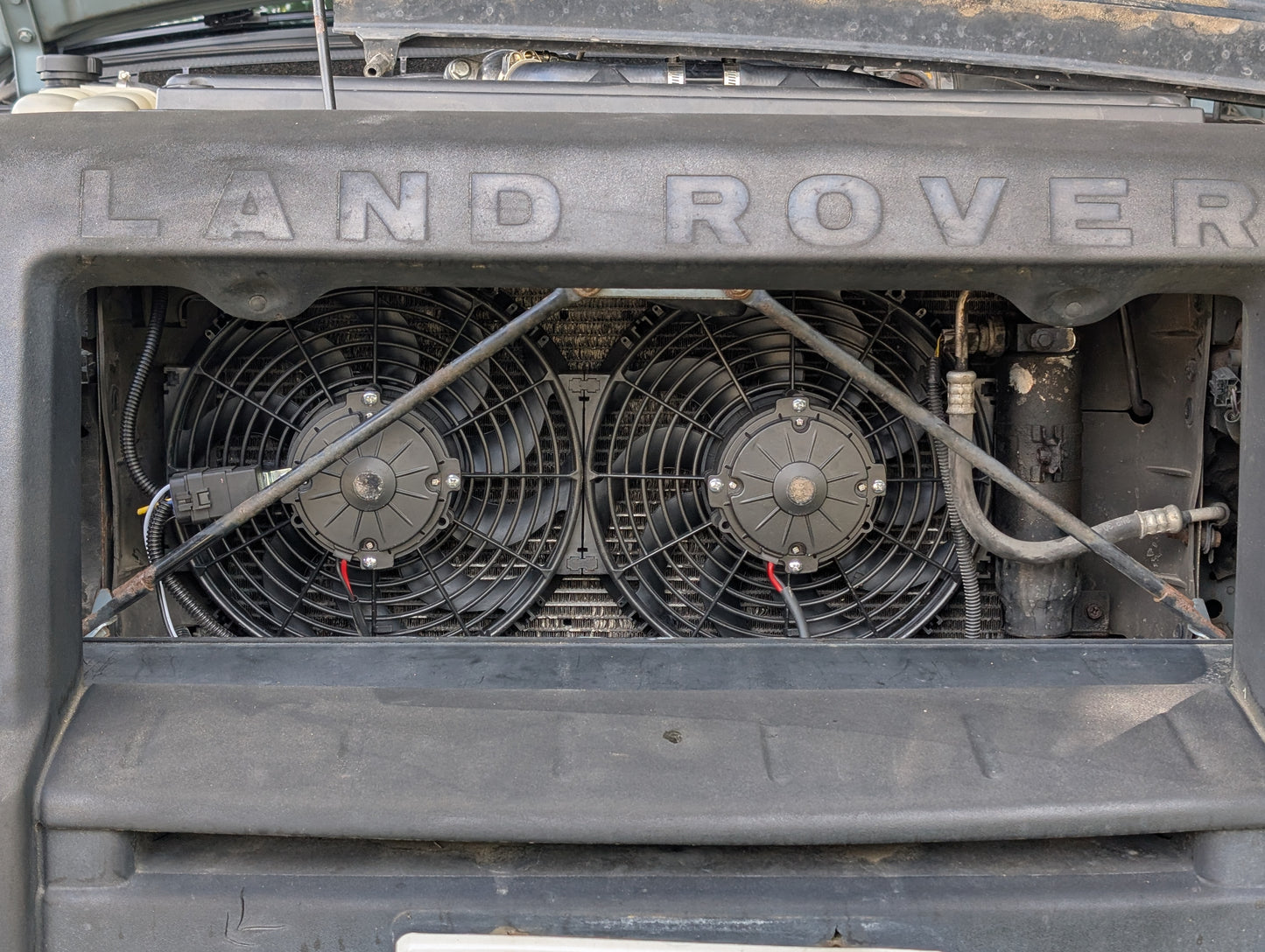 Discovery 2 High Performance Dual Condenser Fan Kit