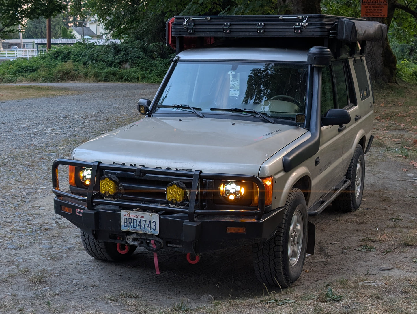 Discovery 1 & 2 (1994-2002) Baja Designs DOT LP6 Bezels and Lights (pair, full kit)