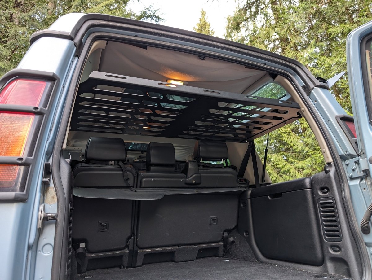 Discovery 2 Cargo Space XL Upper Shelf