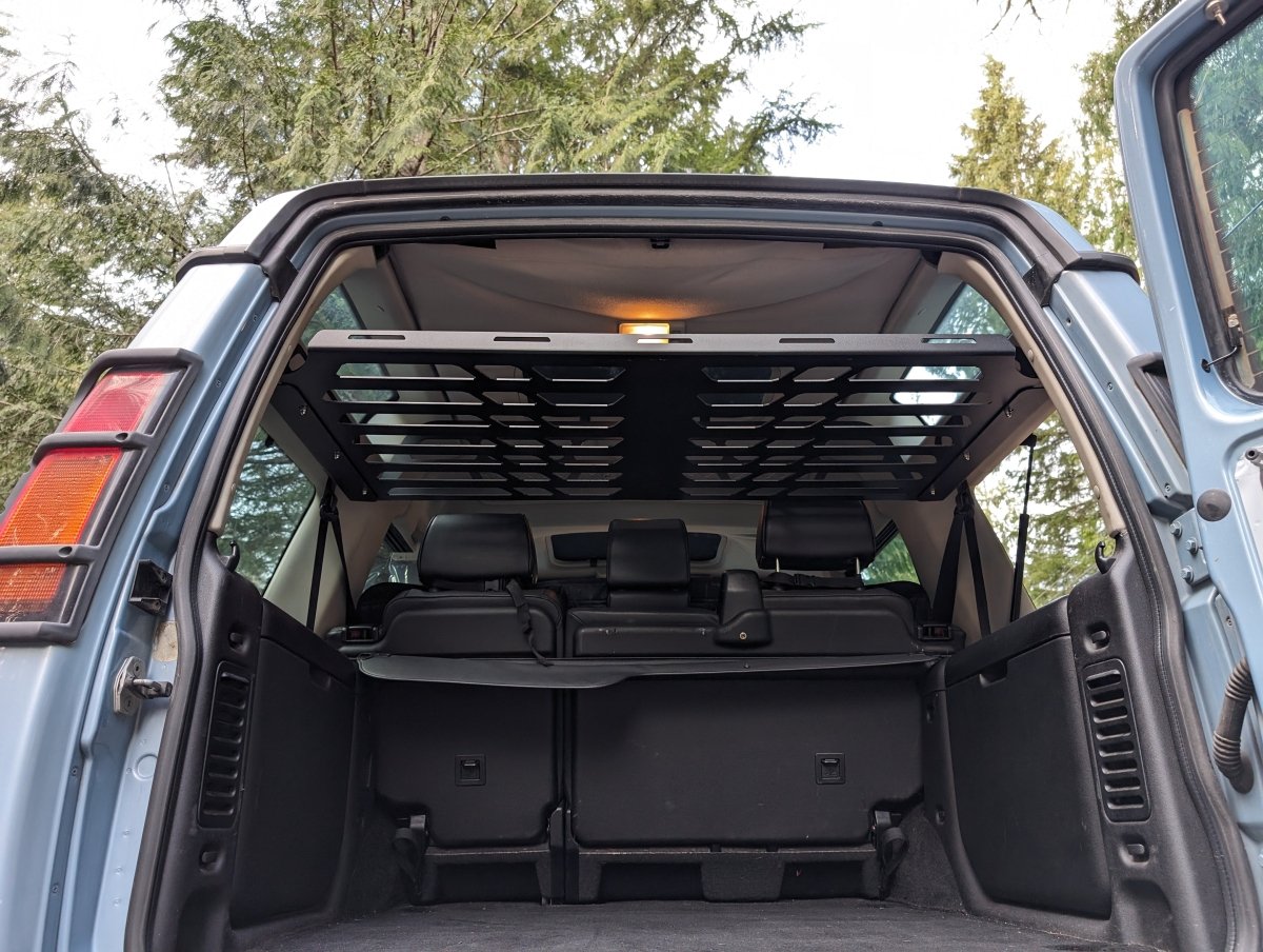 Discovery 2 Cargo Space XL Upper Shelf – Golden Rovers